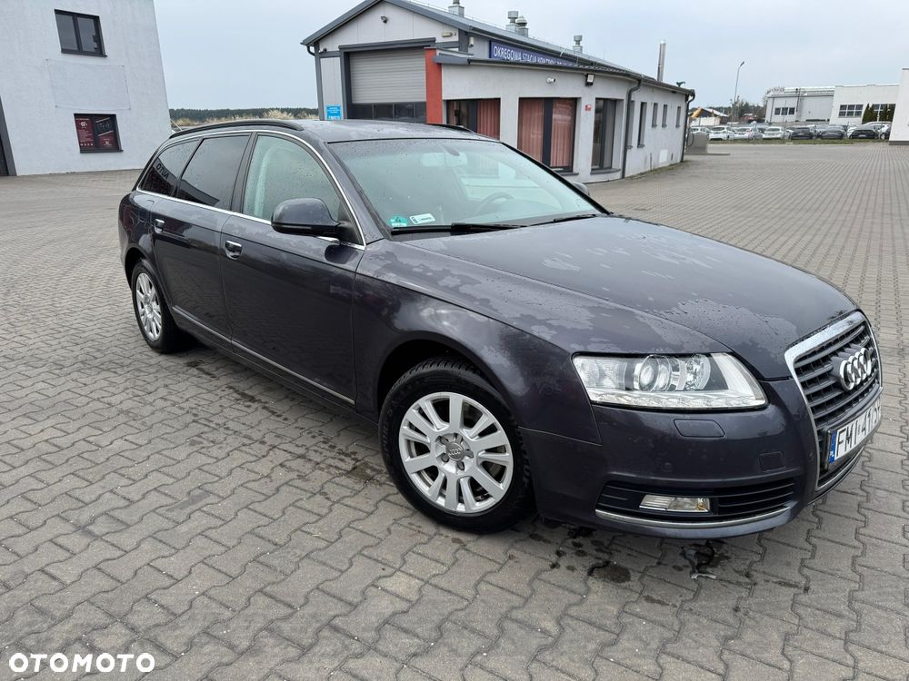 Audi A6 Avant - 1
