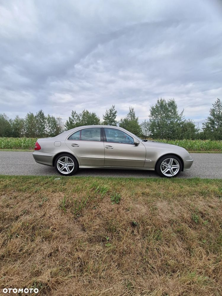 Mercedes-Benz Klasa E - 6
