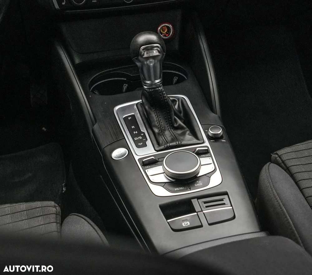 Audi A3 Sportback 1.4 TFSI S line Sportpaket - 20