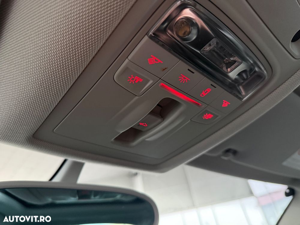 Audi Q3 2.0 TFSI Quattro S tronic - 36