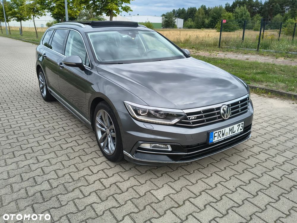 Volkswagen Passat 2.0 TDI SCR (BlueMotion Technology) Comfortline - 25
