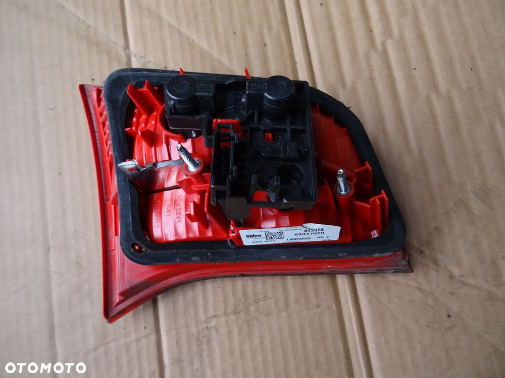 Lampa w klapę Audi A6 C6 Avant Prawa Lewa - 5