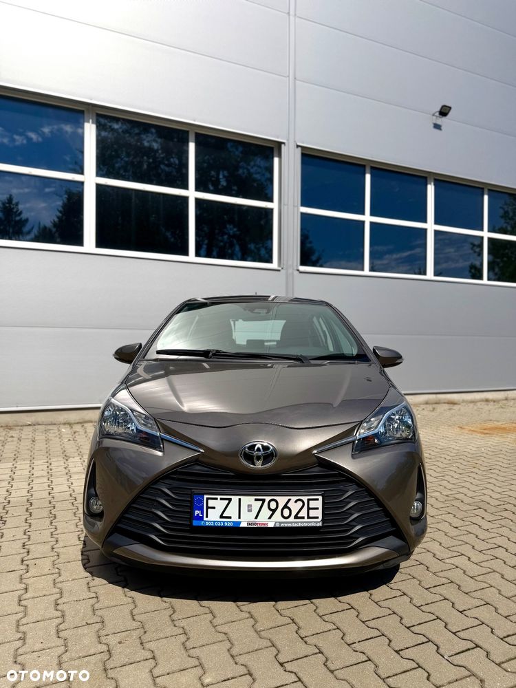 Toyota Yaris 1.5 Active - 9