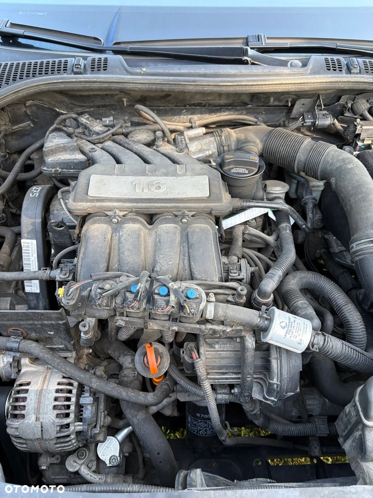 Skoda Octavia 1.6 Tour Classic - 12