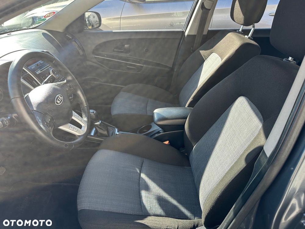 Kia Ceed 1.4 CVVT Vision - 18