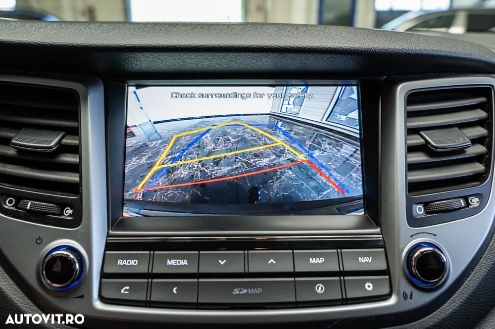 Hyundai Tucson 2.0 CRDI 4WD Automatik Premium - 18