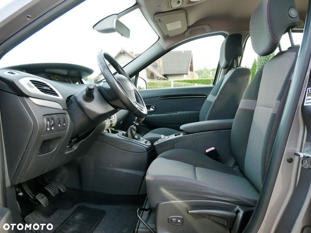 Renault Scenic ENERGY TCe 115 S&S Paris - 8