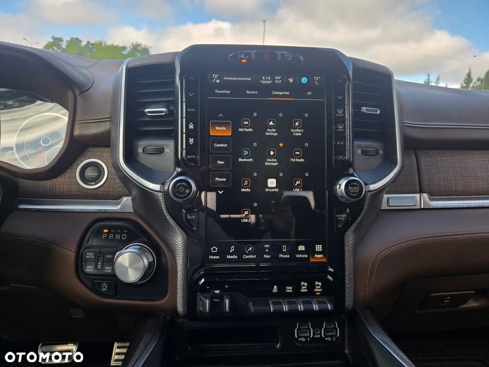 RAM 1500 Crew Cab Longhorn - 28