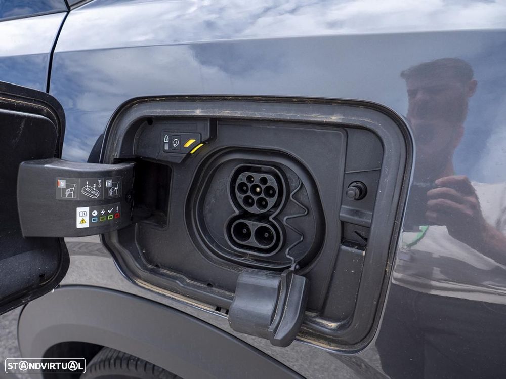 Peugeot E-5008 210 Allure Business - 10