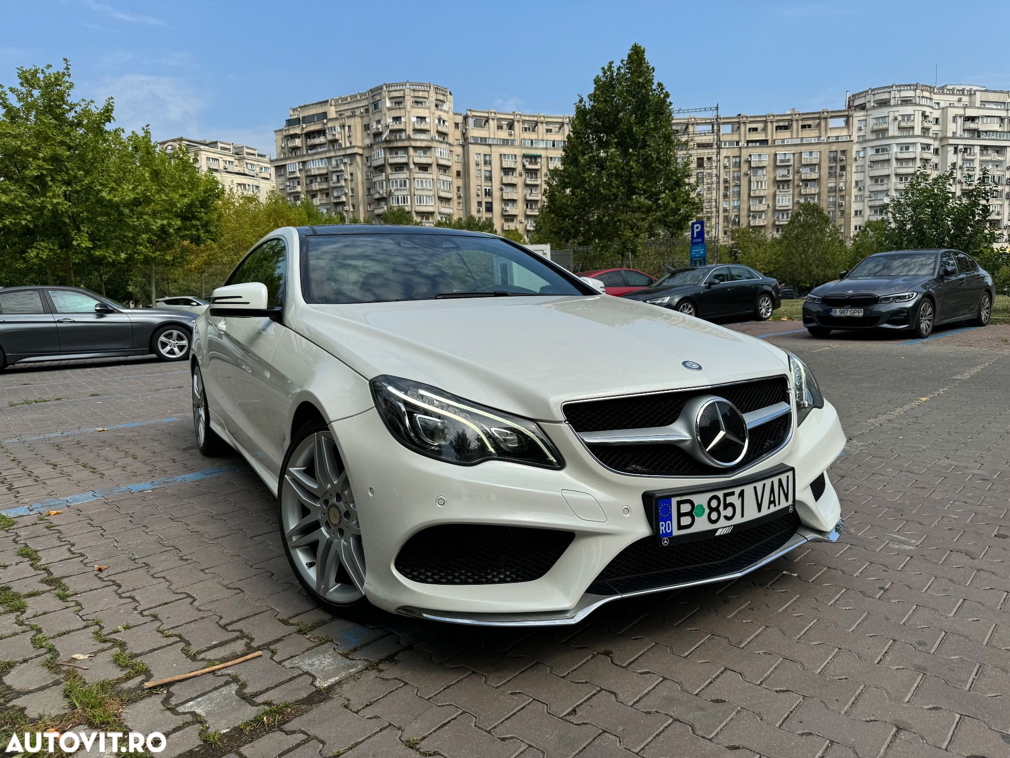 Mercedes-Benz E - 1