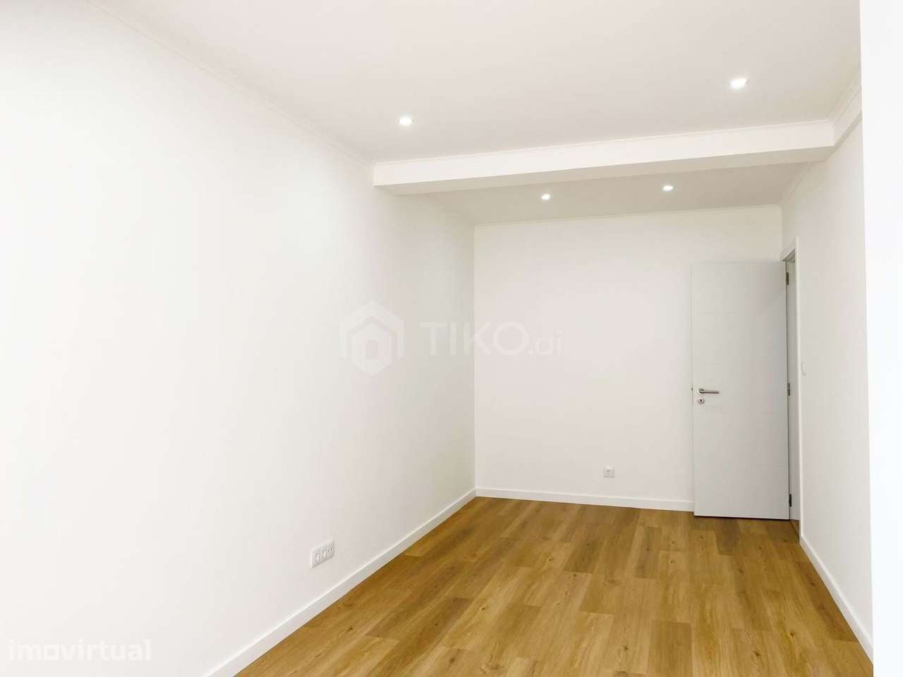 T2 + 1 Totalmente remodelado na Amadora / Buraca – Pronto a habitar | - Grande imagem: 5/9