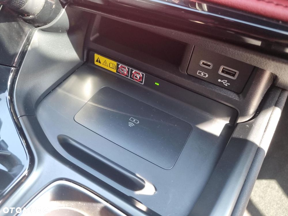 Lexus NX 350h Business AWD - 22