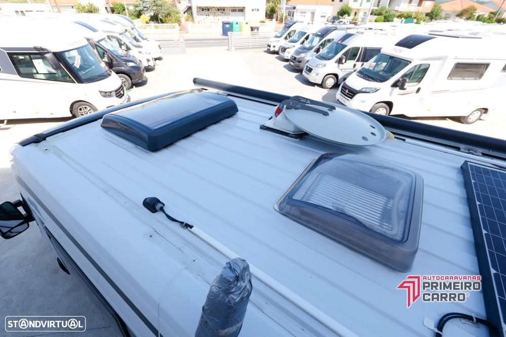Rapido Van V62 cama francesa - 51