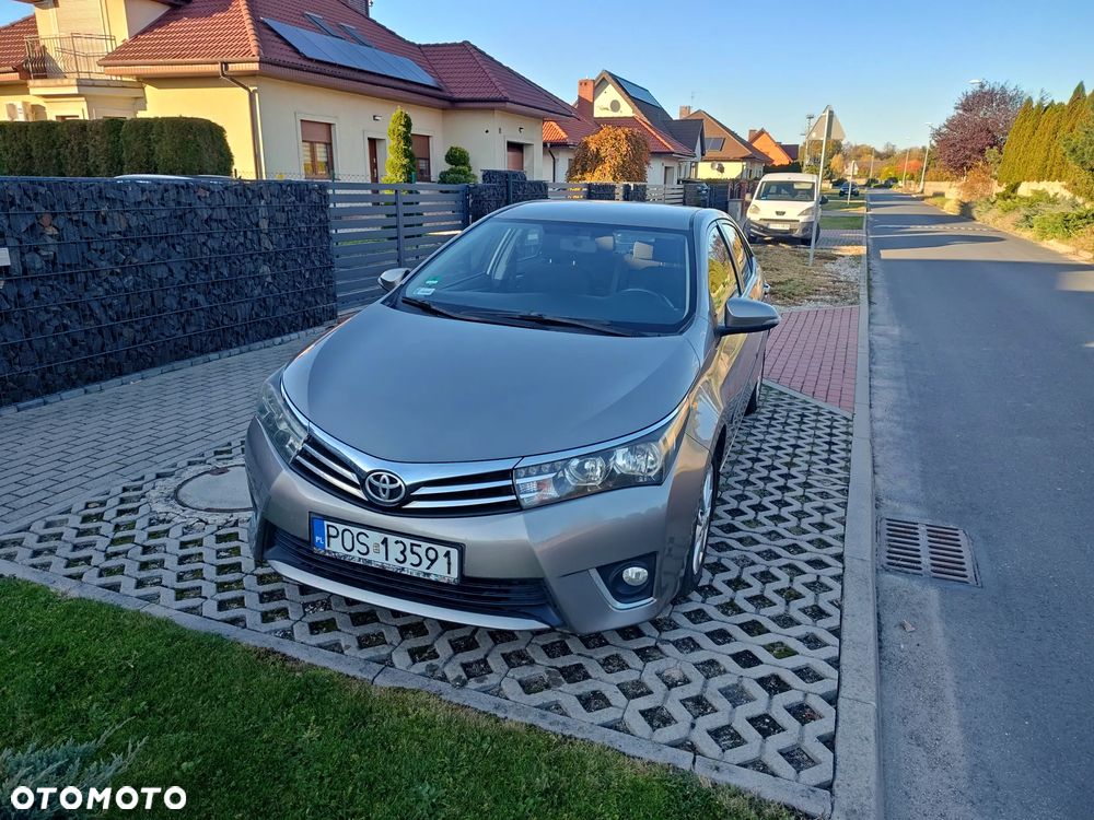 Toyota Corolla 2014 photo 2