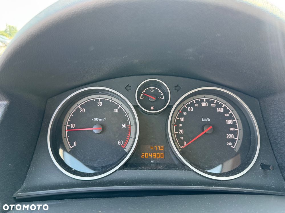 Opel Astra - 20