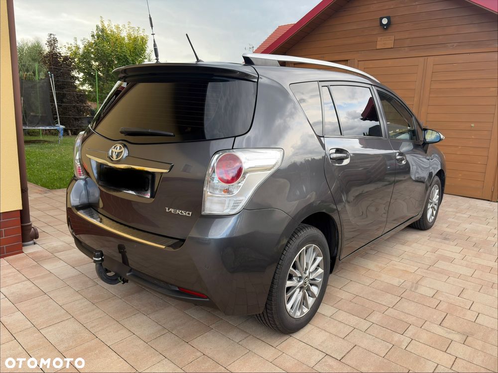 Toyota Verso 1.8 Premium 7os EU6 - 4