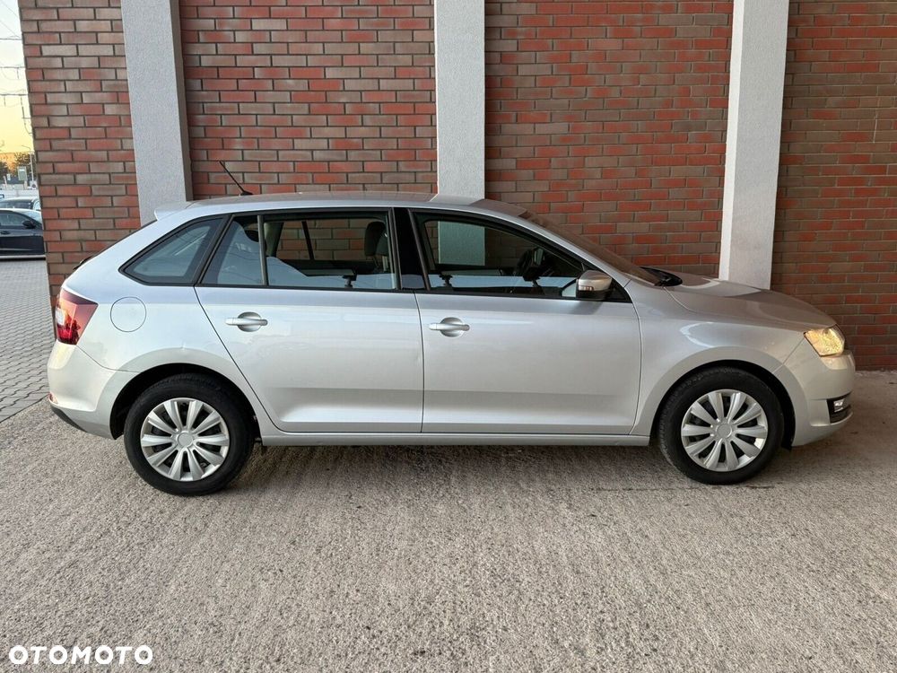 Skoda RAPID - 8