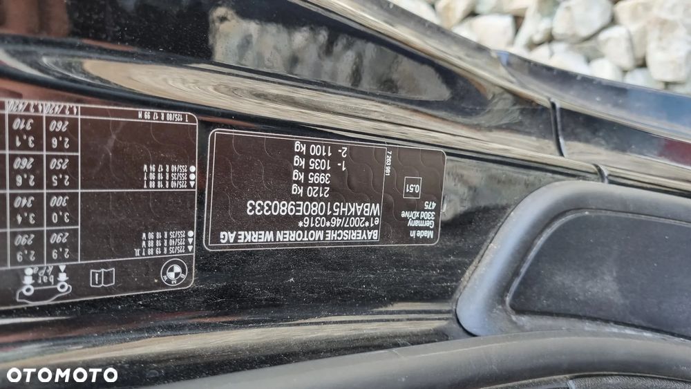 BMW Seria 3 330d xDrive - 23