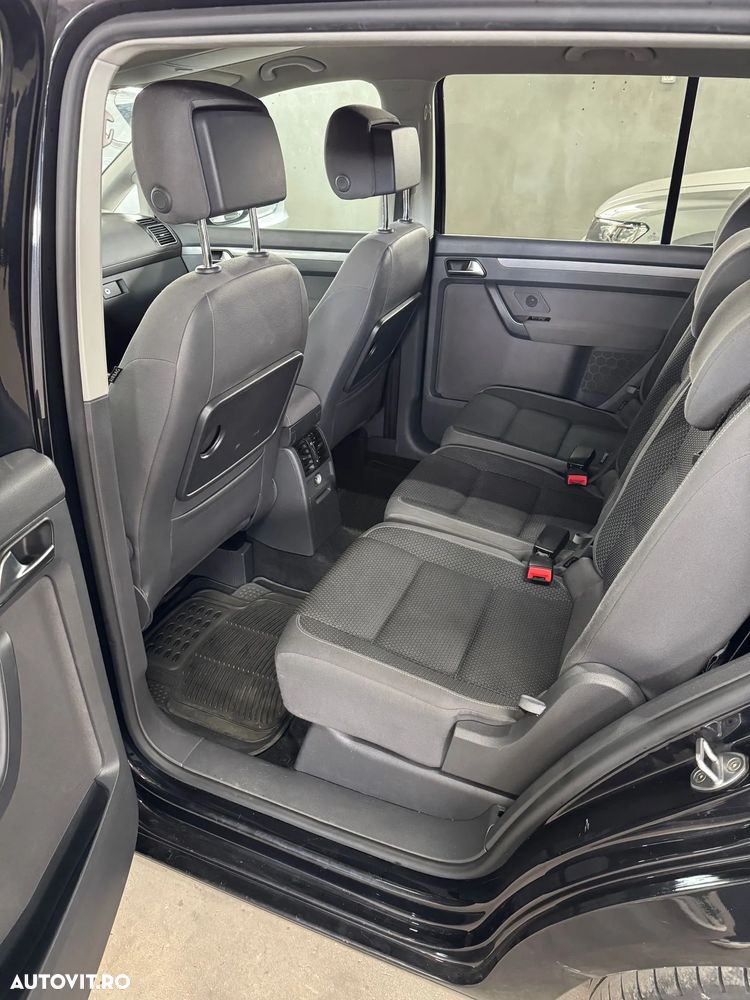 Volkswagen Touran 1.6 TDI BlueMotion Technology Comfortline - 12