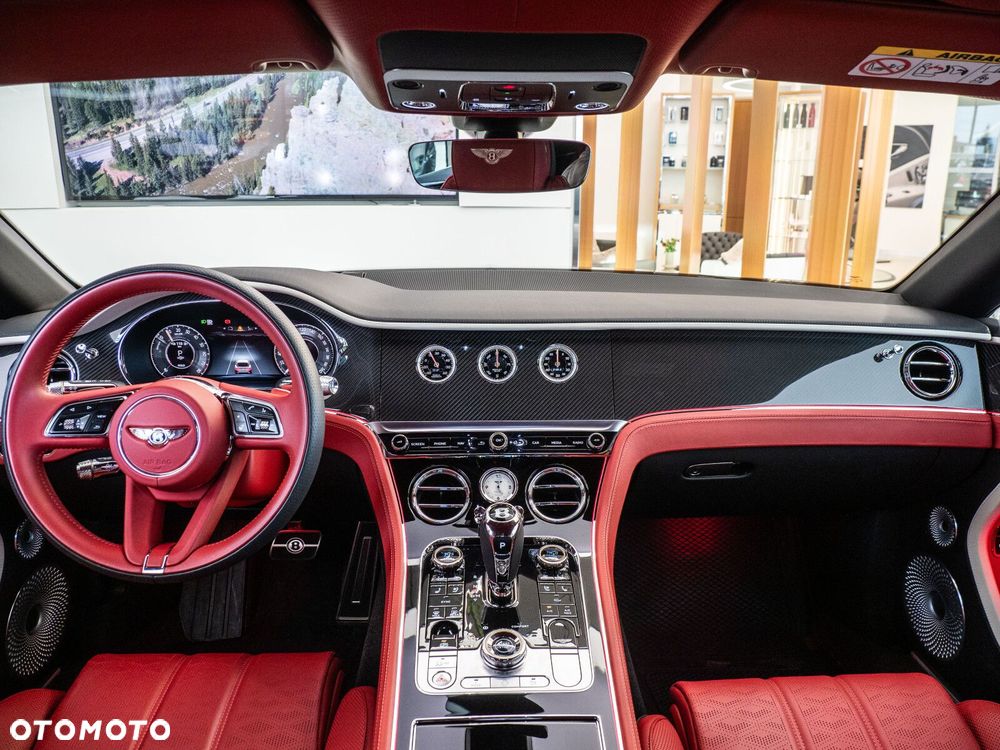Bentley Continental GT - 13