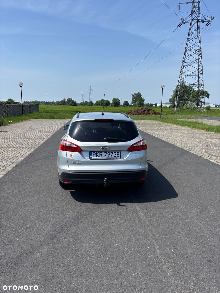 Ford Focus 1.6 TDCi Edition - 8