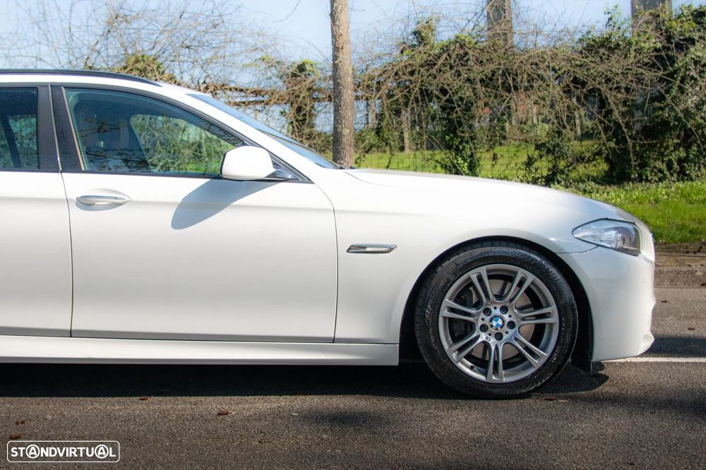 BMW 525 d Pack M Auto - 25