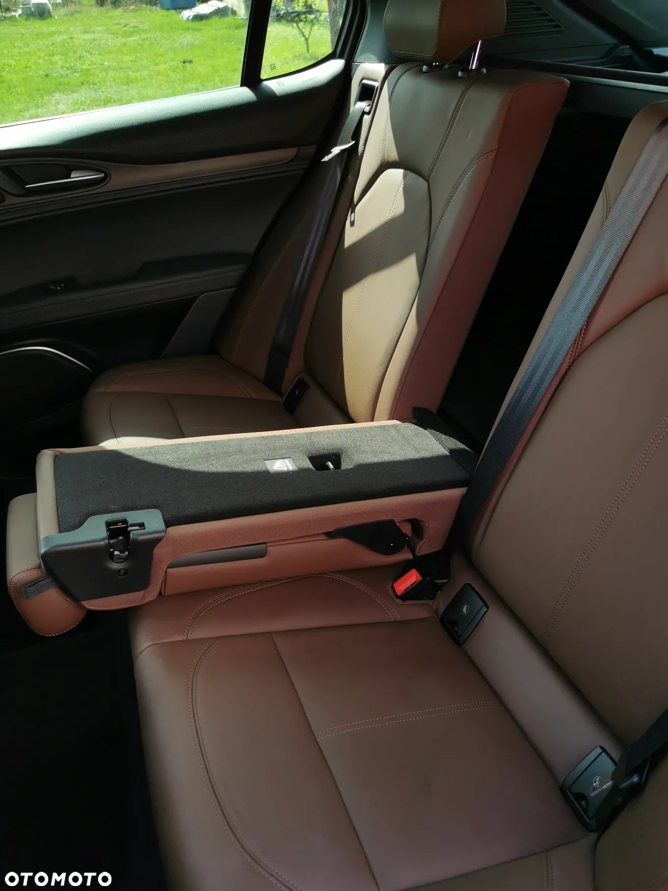 Alfa Romeo Stelvio 2.0 Turbo 16V AT8-Q4 Ti - 15