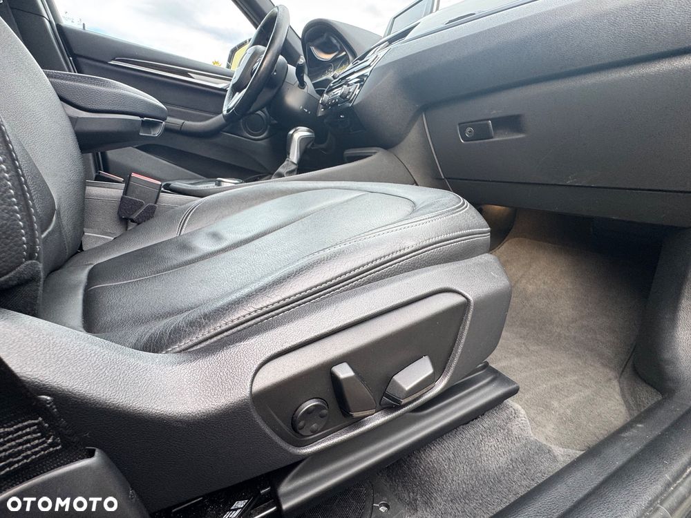 BMW X1 xDrive25i xLine - 19