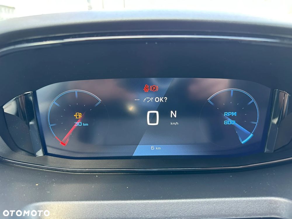 Peugeot Partner Furgon XL Diesel 130KM Automat - 23