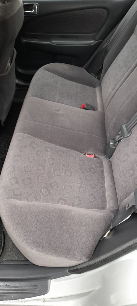 Toyota Corolla L/B 1.4 Base - 9