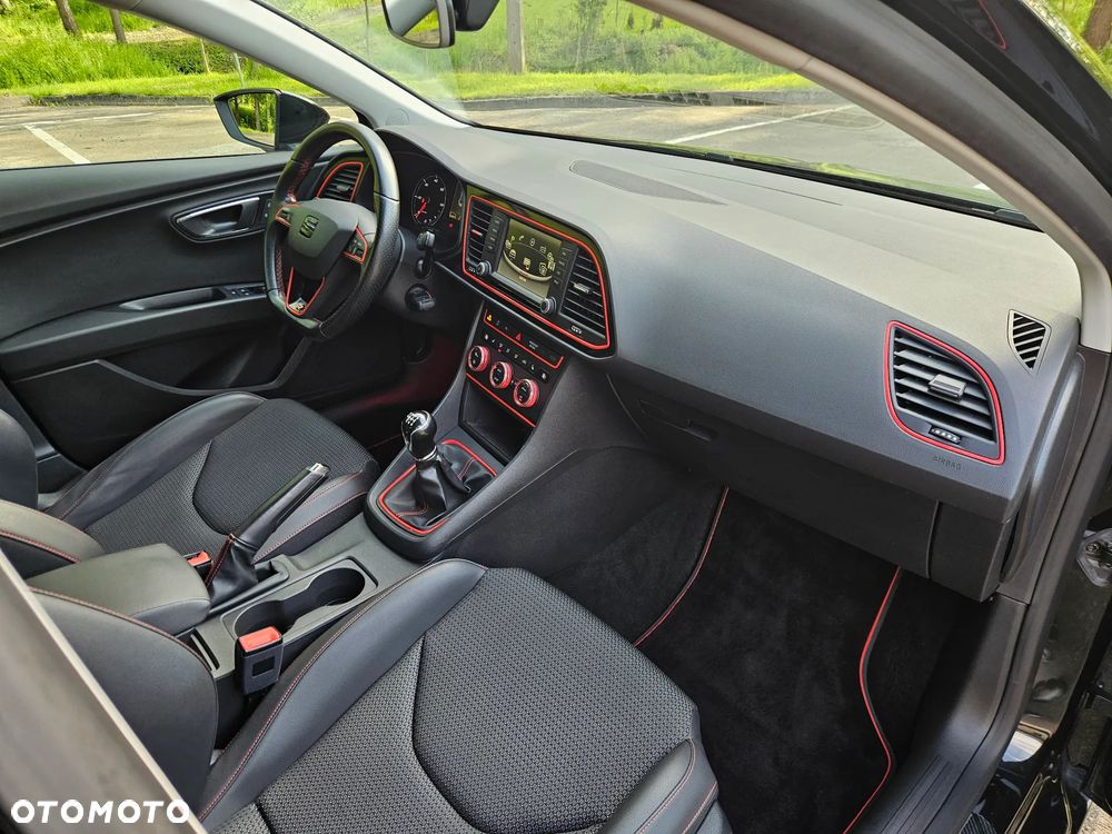 Seat Leon 2.0 TDI DPF FR Black Matt Edition - 21