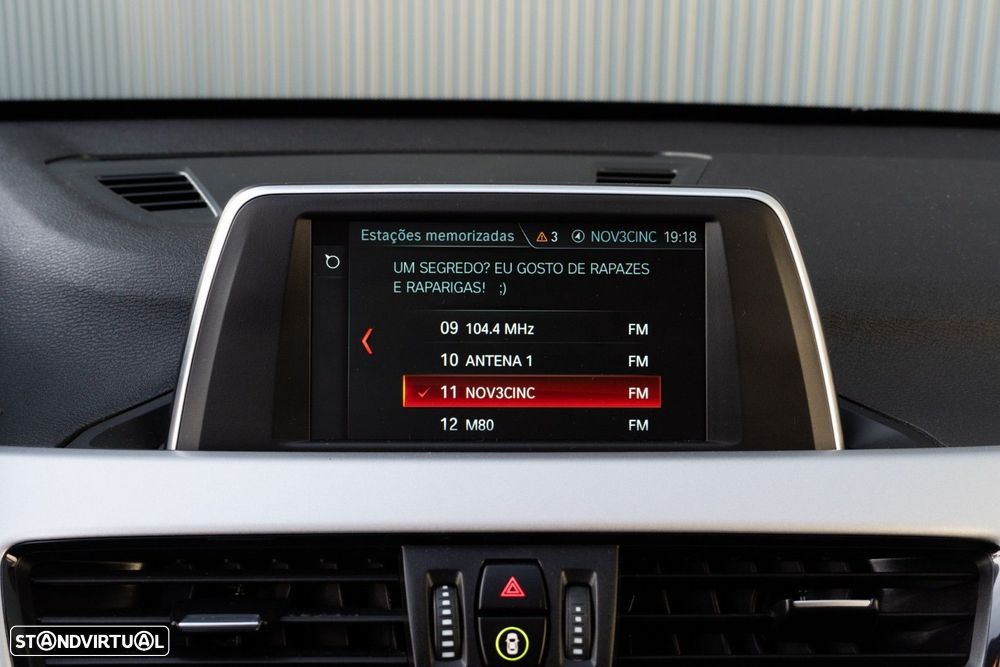 BMW X1 18 d sDrive Auto - 31