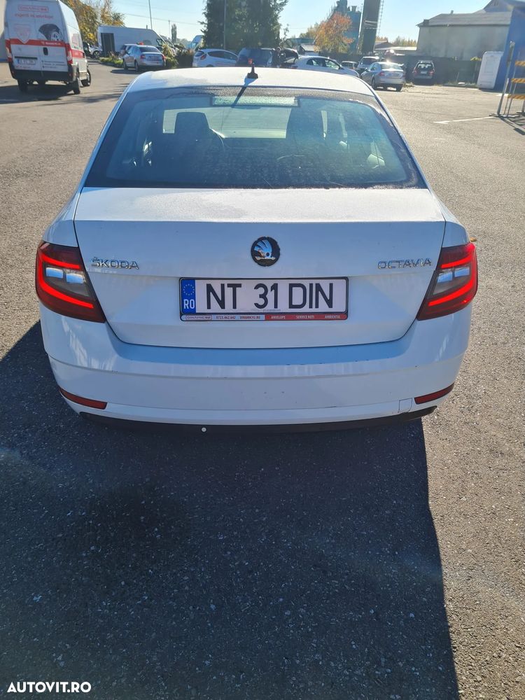 Skoda Octavia - 4