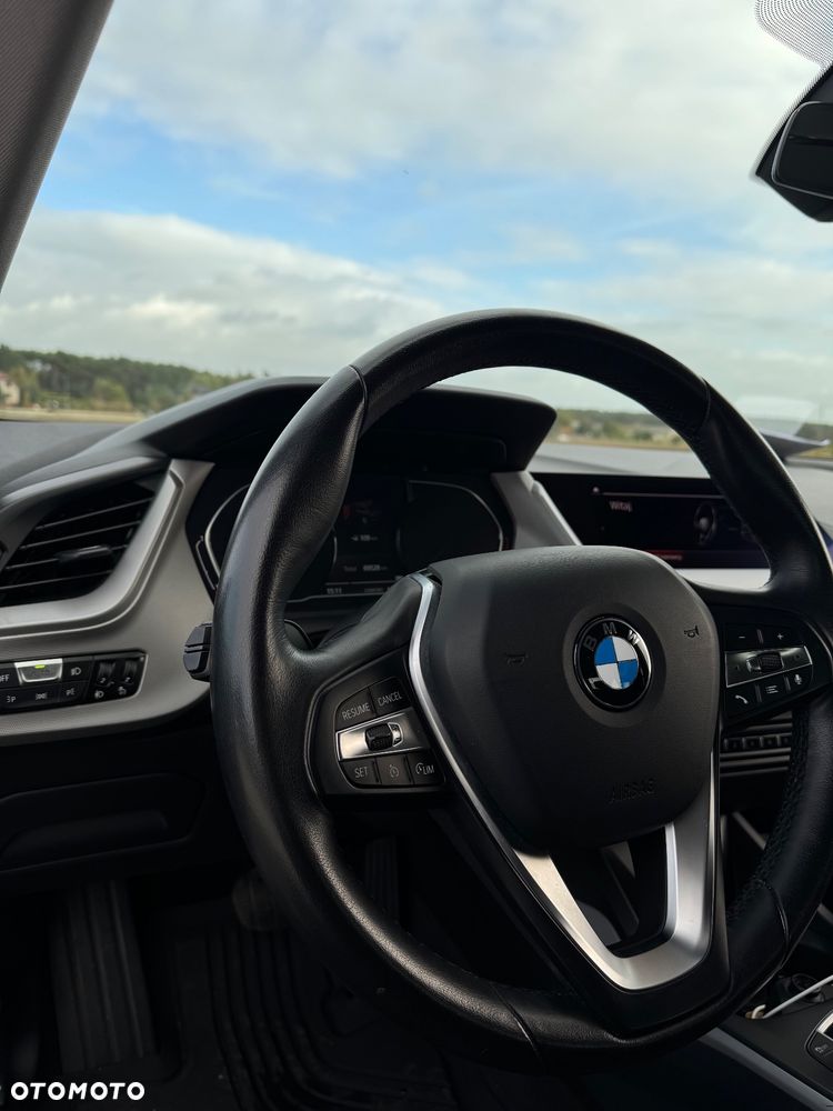 BMW Seria 2 216d Advantage - 12