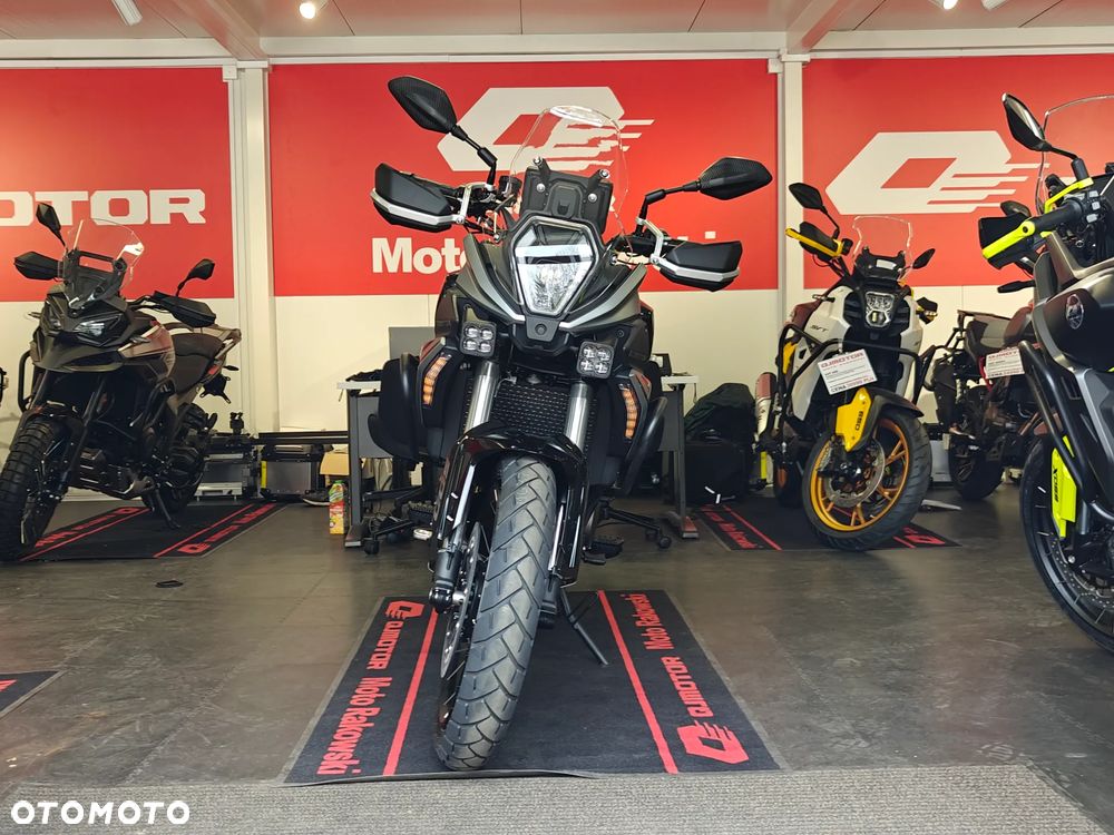 QJMOTOR SRT 600SX - 25