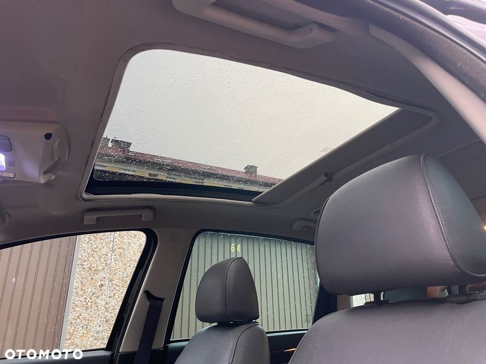 Fiat Croma 2.4 JTD Emotion - 8