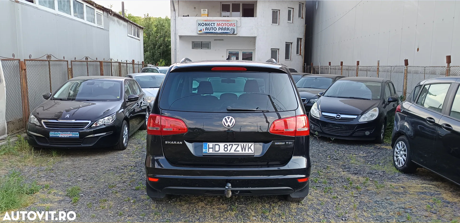 Volkswagen Sharan 2.0 TDI BlueMotion Technology Comfortline - 36