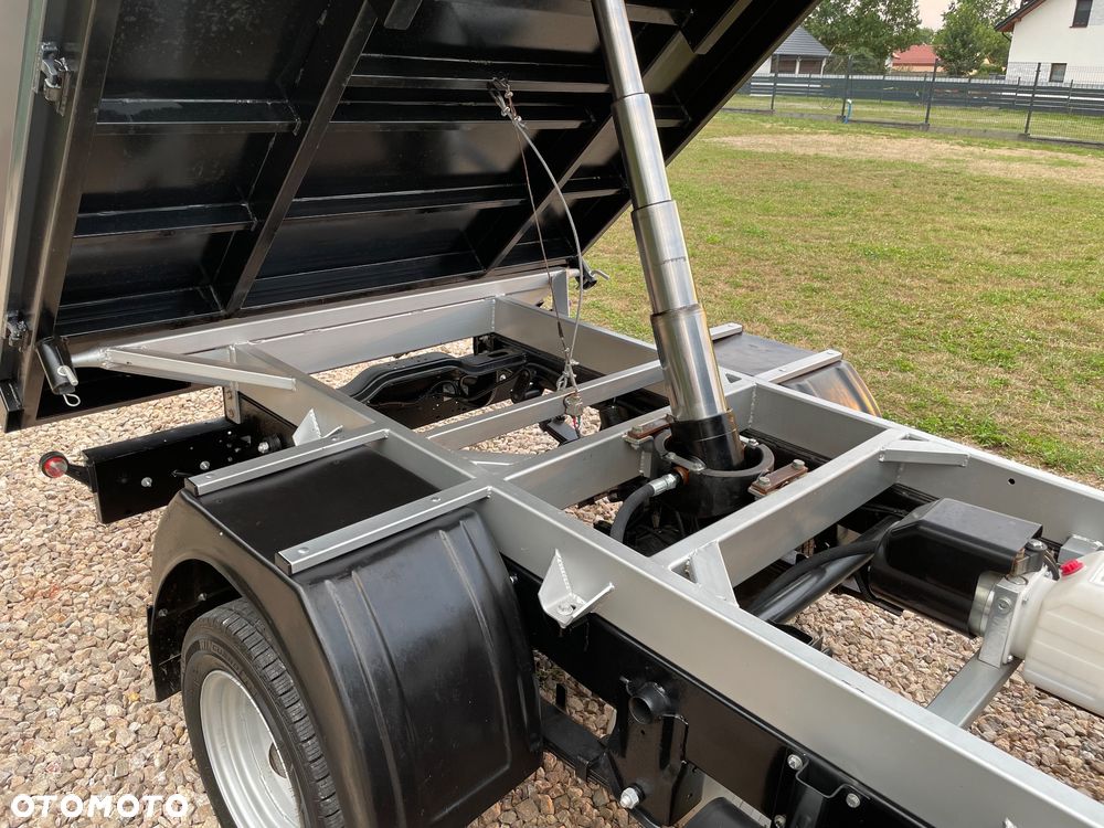Kia K2500 - 25