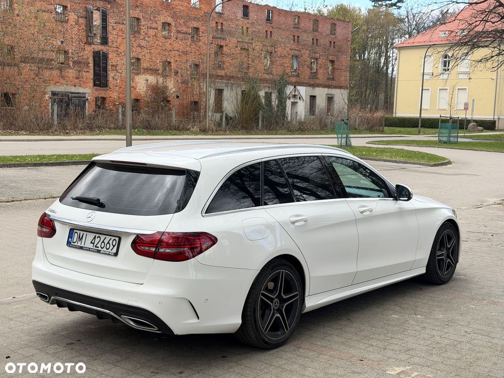 Mercedes-Benz Klasa C 220 d 9G-TRONIC - 12