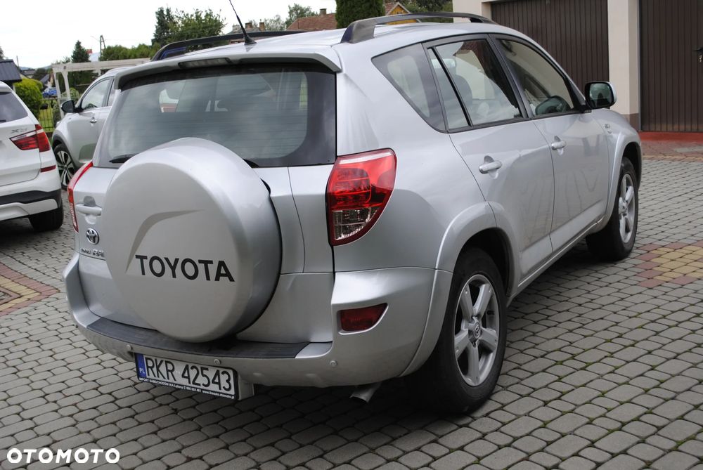 Toyota RAV4 2.2 D-CAT 4x4 Executive - 8