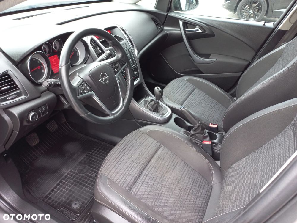 Opel Astra 1.6 EU6 - 10