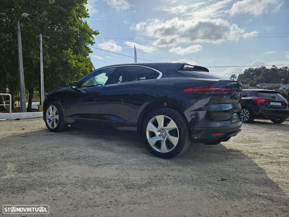 Jaguar I-Pace - 13