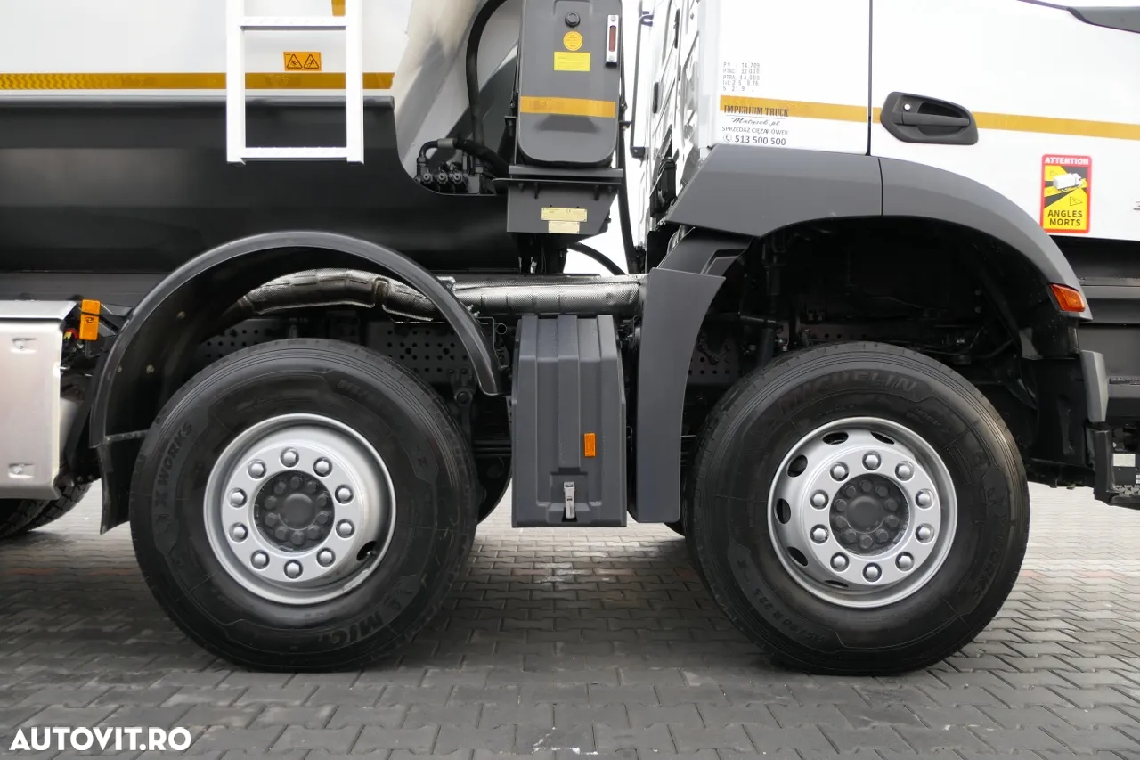 Mercedes-Benz AROCS 3246 / 8x4 / BASCULANTE / BASCULANTE SPATE / EURO 6 / PNEURI 100% - 17