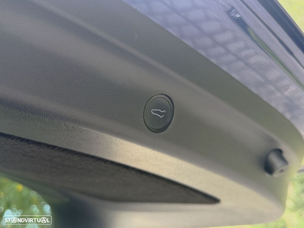 Tesla Model Y Tração Traseira - 40