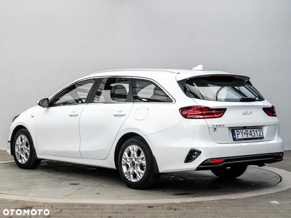 Kia Ceed 1.5 T-GDI M DCT - 4