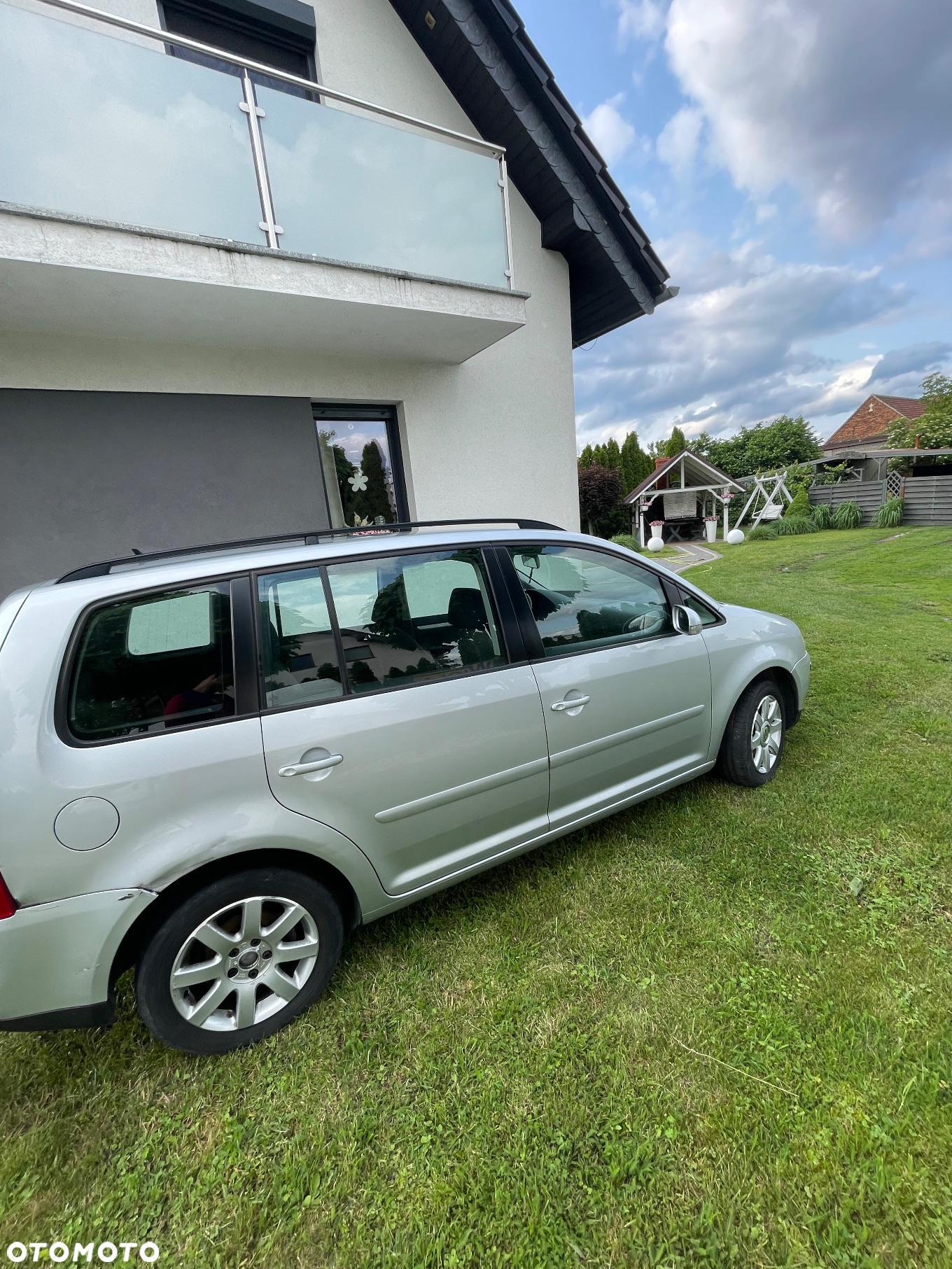 Volkswagen Touran 2.0 TDI Trendline - 9