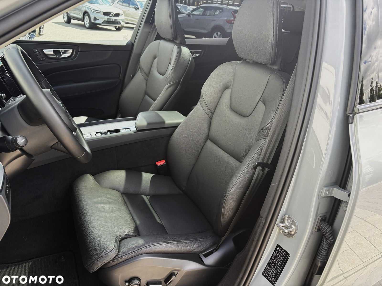 Volvo XC 60 - 24