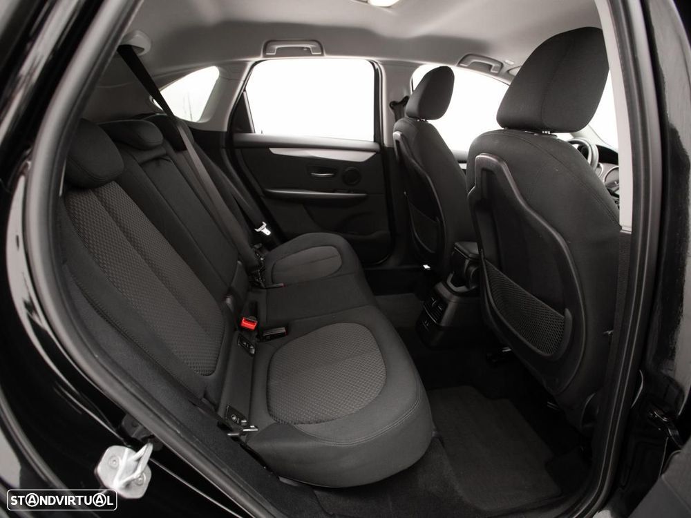 BMW 216 Active Tourer d Advantage Auto - 10