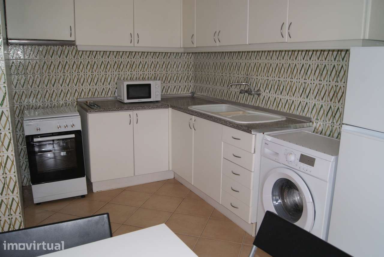Apartamento T2 em Buarcos com varanda - Grande imagem: 5/8