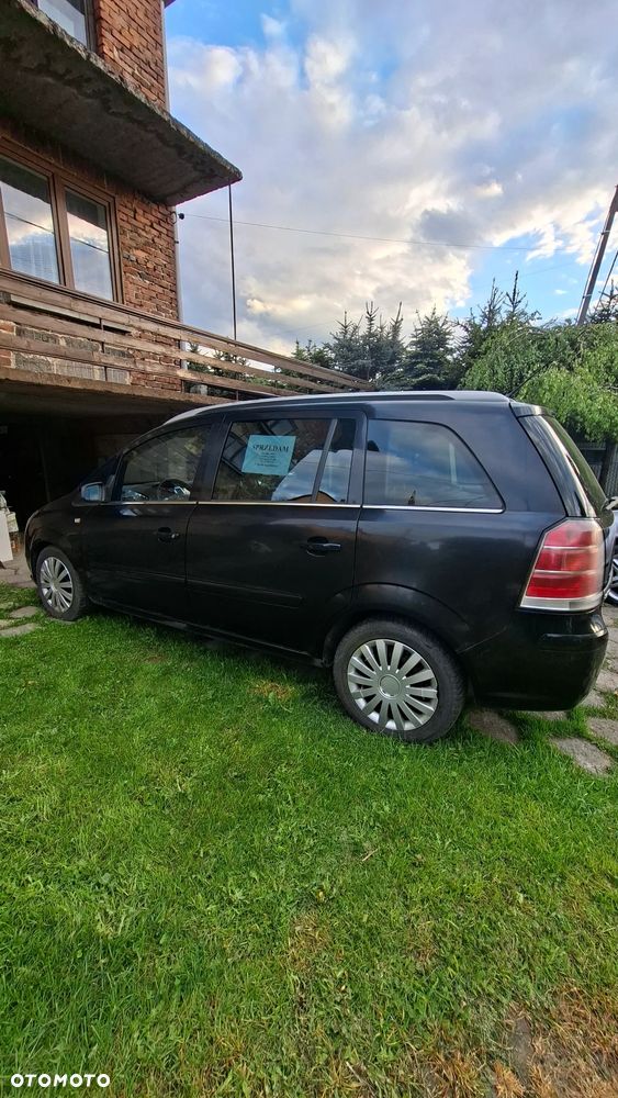 Opel Zafira - 3